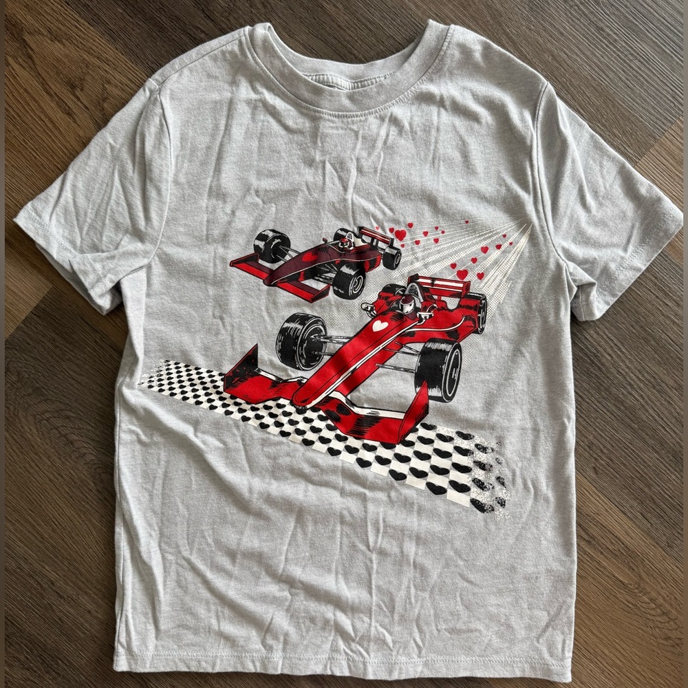 Boys' Short Sleeve Valentine's Day Graphic T-Shirt - Cat & Jack™ Size Medium 8